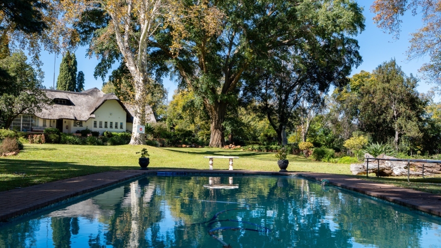 4 Bedroom Property for Sale in Wilkoppies North West